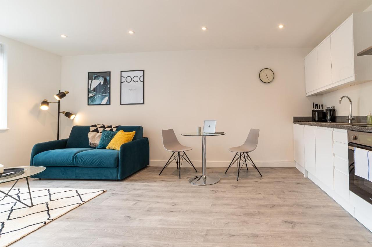 בסינגסטרוק Copenhagen Court Apartments מראה חיצוני תמונה