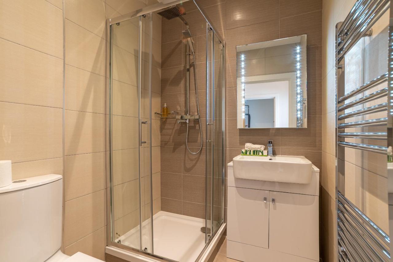 בסינגסטרוק Copenhagen Court Apartments מראה חיצוני תמונה