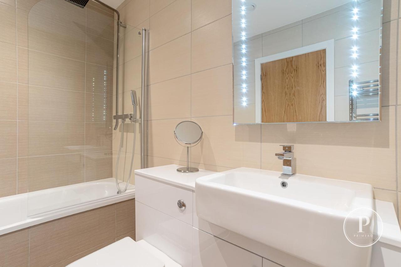 בסינגסטרוק Copenhagen Court Apartments מראה חיצוני תמונה