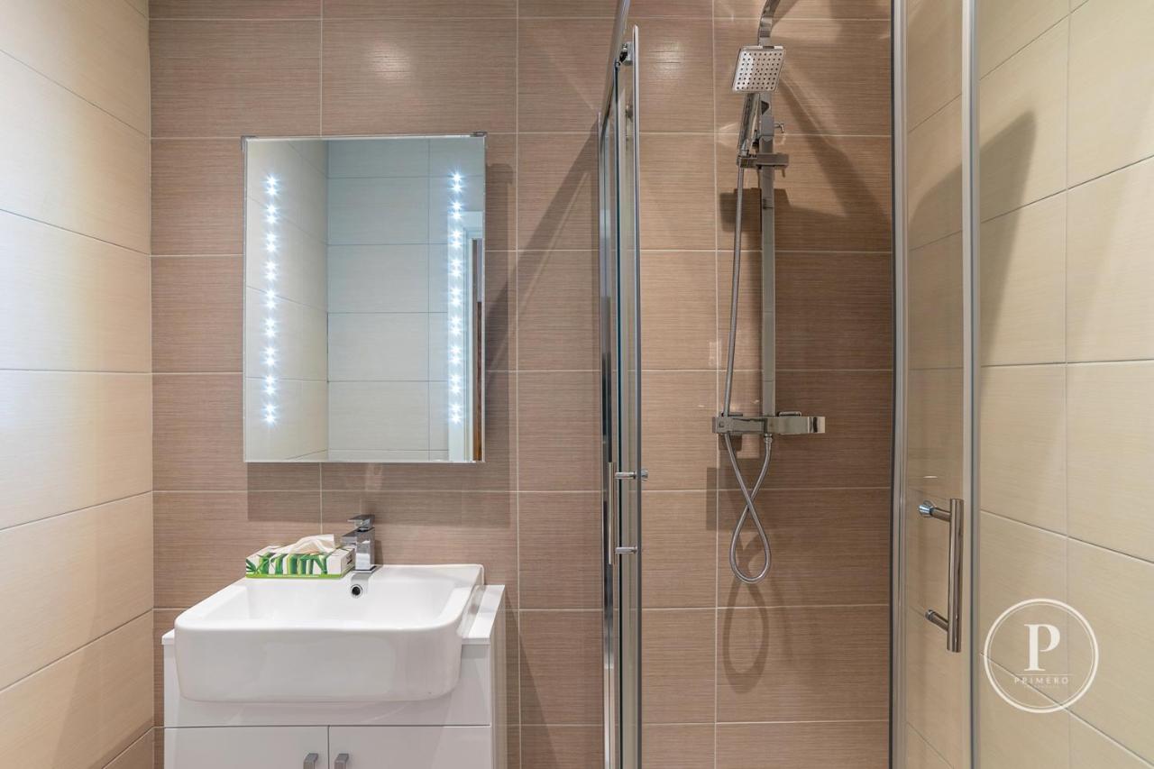 בסינגסטרוק Copenhagen Court Apartments מראה חיצוני תמונה
