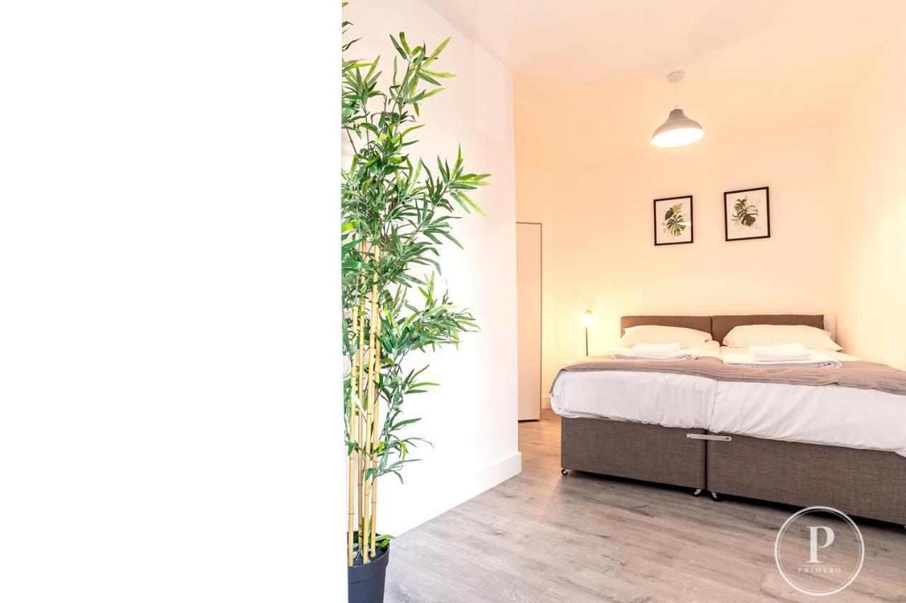 בסינגסטרוק Copenhagen Court Apartments מראה חיצוני תמונה